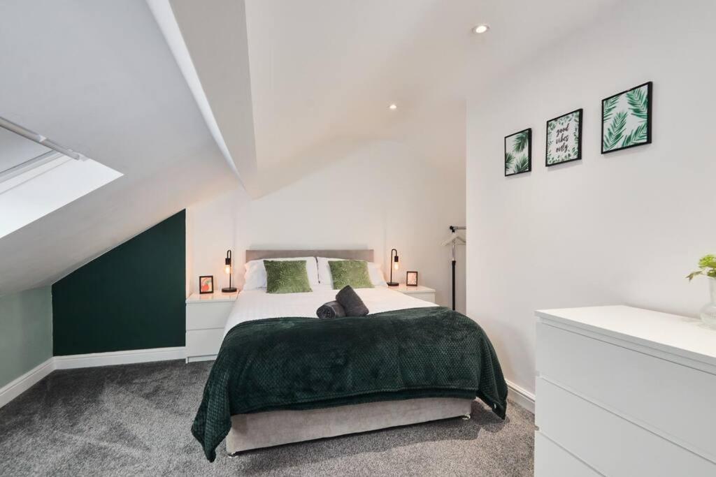 Haw Hill House - Modern 4 Bed Διαμέρισμα Normanton  Εξωτερικό φωτογραφία